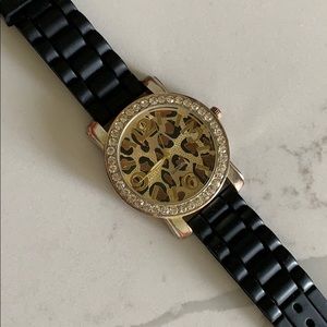 Leopard Watch